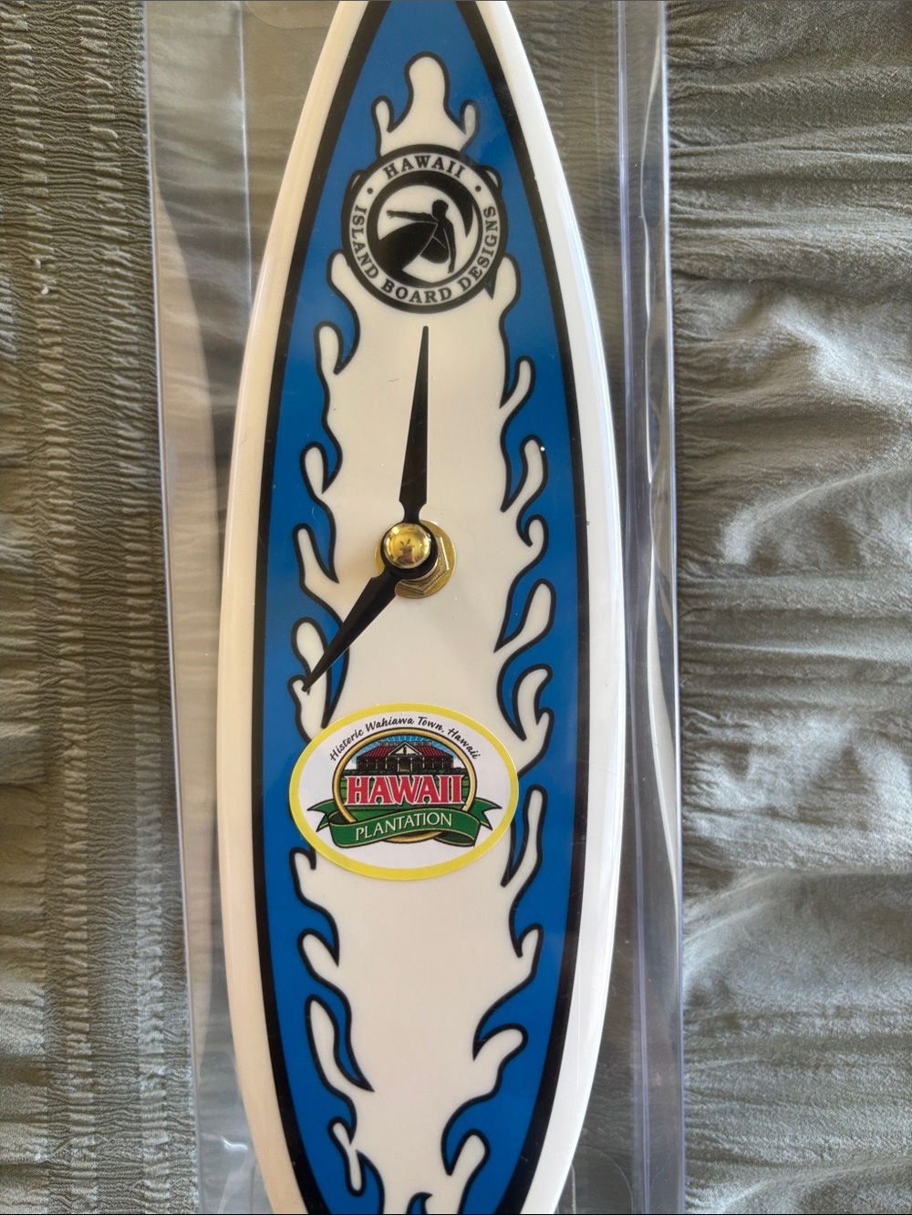Hawaii plantation souvenir surfboard clock 🏄 🌺